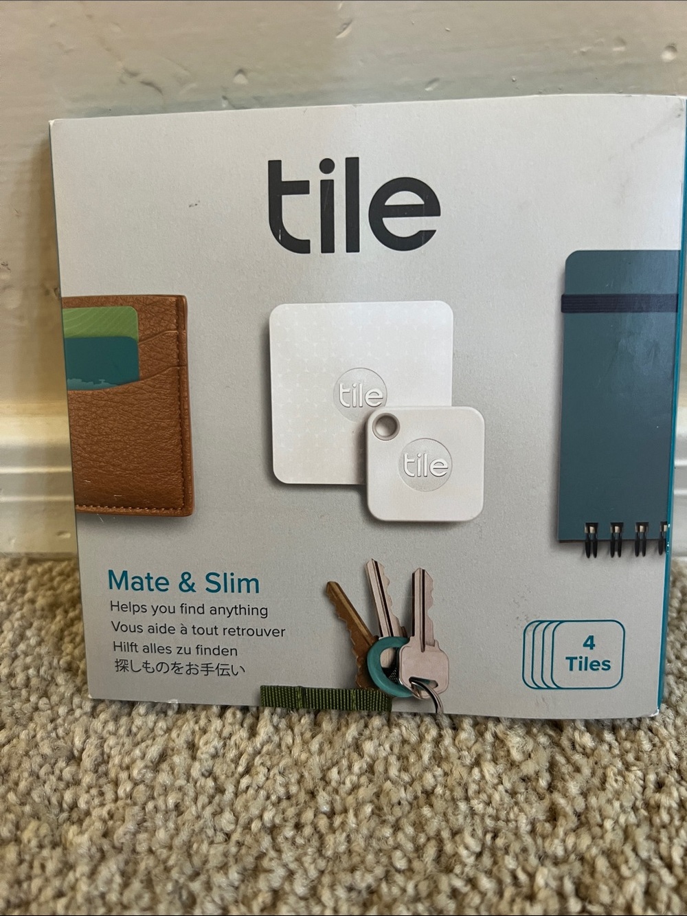 Tile Mate & Slim Bluetooth Trackers - White (4 Pack)